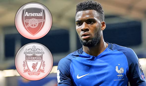 Wenger sẽ quay trở lại vụ Lemar. Mới đây, Wenger đã tuyên bố sẽ không từ bỏ ý định đưa Lemar về sân Emirates.“Lemar đã quyết định ở lại Monaco. Chúng tôi đã đề nghị 100 triệu euro ư? Đúng vậy. Chúng tôi sẽ quay trở lại thương vụ này. Đó là cầu thủ hoàn hảo trong cả tấn công lẫn phòng ngự”, HLV Wenger chia sẻ trên Telefoot. Ảnh: Telefoot