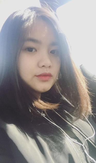 Thu Giang có tên đầy đủ là Bùi Thu Giang (sinh năm 1999, tại Hải Dương). Giang và gia đình sang Moscow, Nga sinh sống đã gần 6,7 năm.