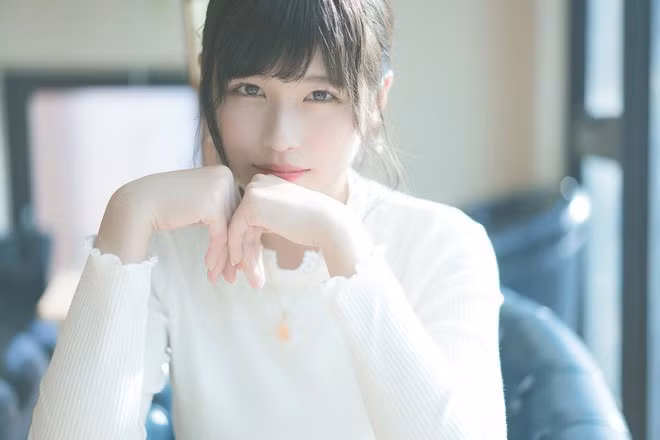 Cũng giống như nhiều người, Yoshino không hiểu nổi mục đích sinh ra của răng khôn là gì chỉ biết một ngày đẹp trời khi tỉnh dậy, cả khoang miệng đầy đau đớn.