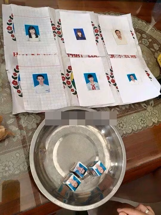 Trò bầu, tôm, cua, cá đã được biến thể sang mặt những thành viên trong gia đình khiến nhiều cư dân mạng có tràng cười không ngớt.