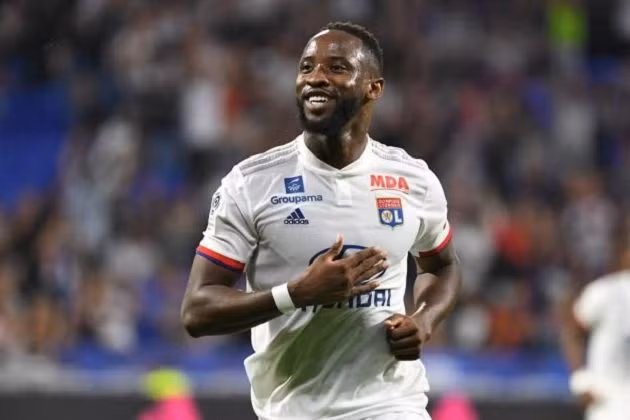 Tờ Mirror khẳng định rằng thời gian gần đây, các tuyển trạch viên của Tottenham đã tới Lyon theo dõi Memphis Depay, song họ cũng đồng thời để mắt đến màn trình diễn của Moussa Dembele.