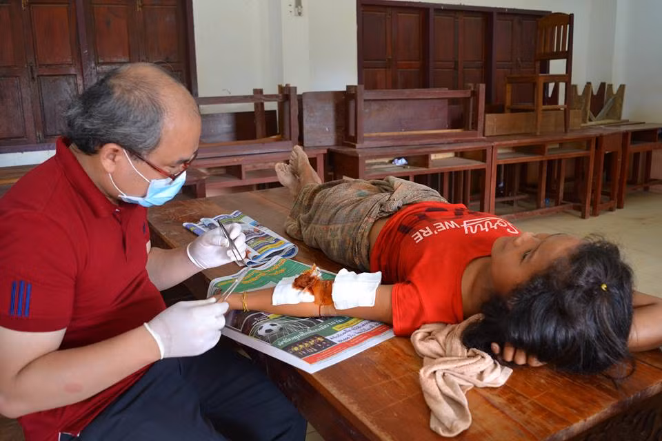 Mổ lấy dị vật