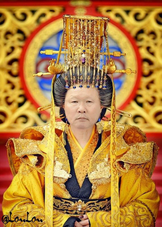 Và cuối cùng, thái hoàng thái hậu Park Hang Seo.
