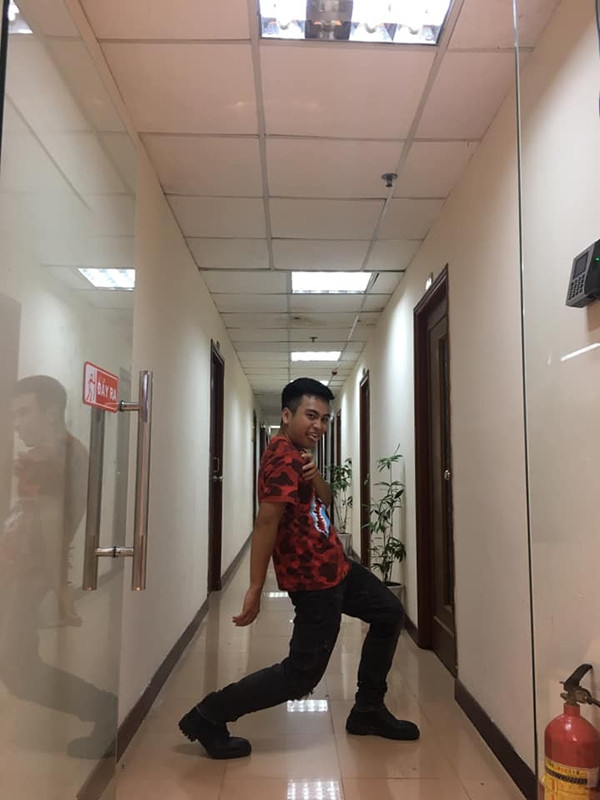 Bức ảnh theo trào lưu đau ta' của Sơn Tùng.