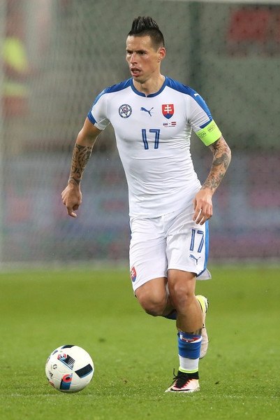 Thực tế có một sự thật đáng buồn là tuyển Slovakia hiện tại không có quá nhiều cầu thủ nổi bật trong đội hình và đây chính là cơ hội để Hamsik chứng tỏ khả năng "thống soái" của mình..