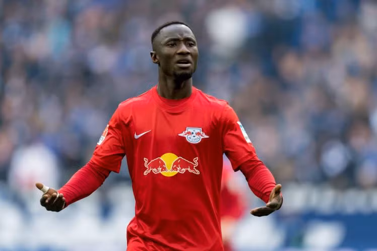 Liverpool chưa từ bỏ Naby Keita: Bất chấp các tuyên bố cứng rắn từ RB Leipzig, Liverpool vẫn đang cố gắng chiêu mộ tiền vệ Naby Keita trong mùa hè này. Ảnh: Goal