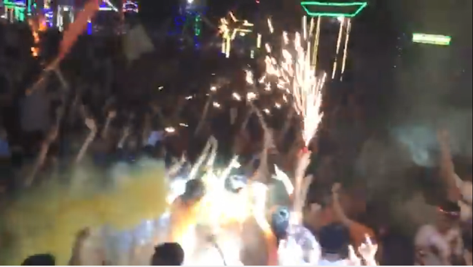 Xon xao truong THPT to chuc hoi trai nhu vu truong-Hinh-2