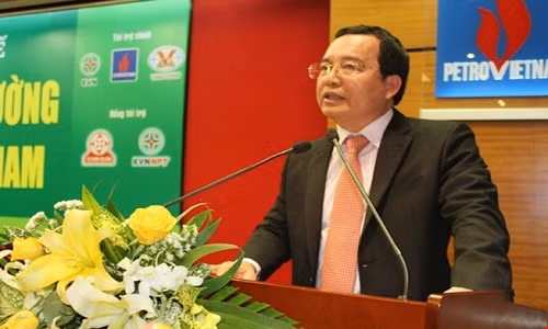 Rut Chu tich PVN Nguyen Quoc Khanh ve Bo Cong Thuong