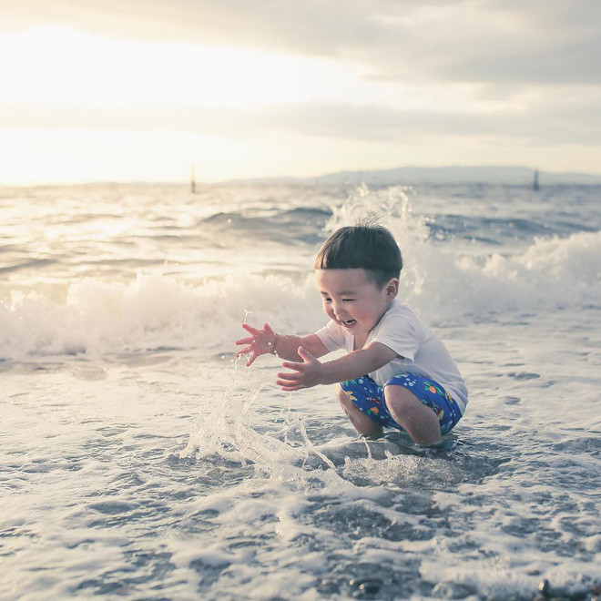 Cùng ngắm nhìn những hình ảnh cậu nhóc Nhật Bản đầu nấm khiến dân mạng "không yêu không được".