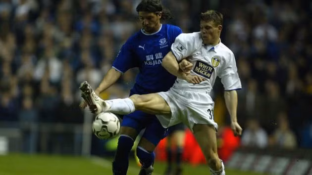 Daily Star tuyên bố rằng nếu Leed Utd, có thể góp mặt tại Premier League thì James Milner sẽ yêu cầu ban lãnh đạo Liverpool để được chuyển về nơi mà mình từng trưởng thành.