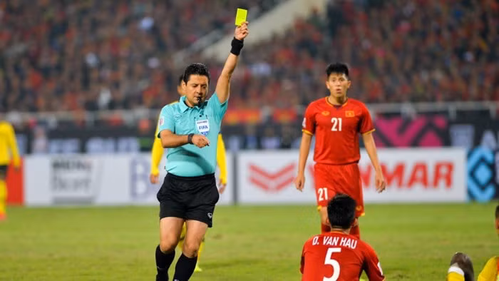 Trong tai cuc gat, tung rut mua the bat tran Viet Nam gap Jordan