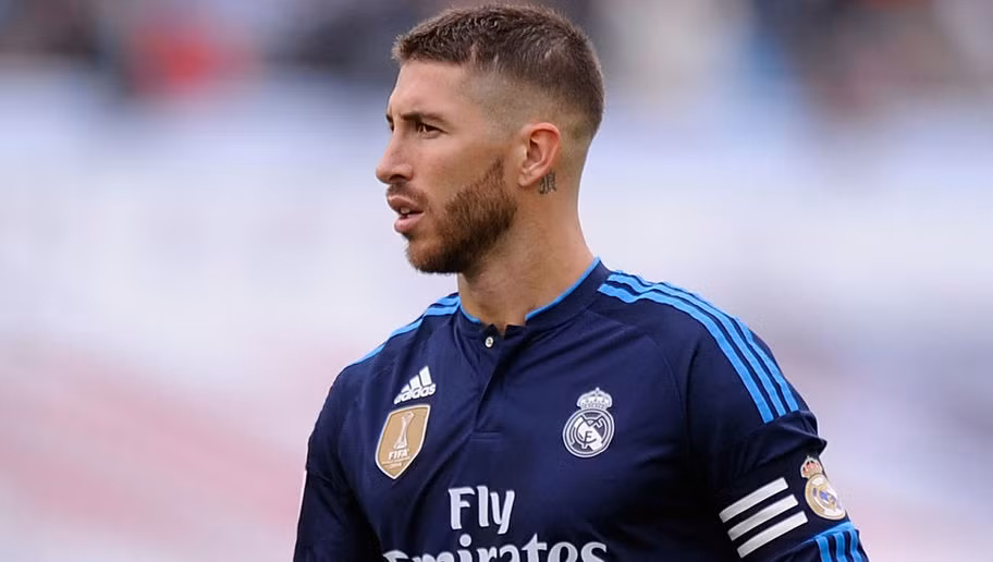Ramos chính là linh hồn của hàng thủ Real Madrid ở mùa giải năm ngoái, anh chính là đội trưởng của Los Blancos. Dù không giành được bất cứ danh hiệu nào mùa trước. Nhưng vai trò thủ lĩnh thì Ramos xứng đáng góp mặt trong danh sách này.