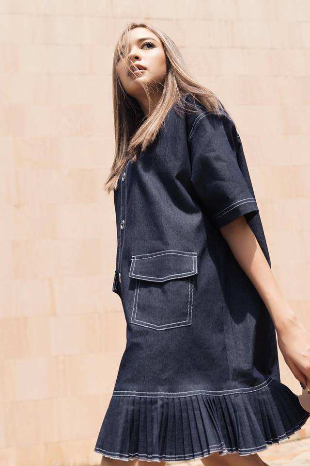 Hiện tại, Khánh Uyên đã là một người mẫu khá "cứng" về diễn xuất trước ống kính. Theo cô gái lai Mỹ này, điều khó khăn nhất khi chụp hình là phải làm sao để toát lên được thần thái và phong cách của bộ ảnh.