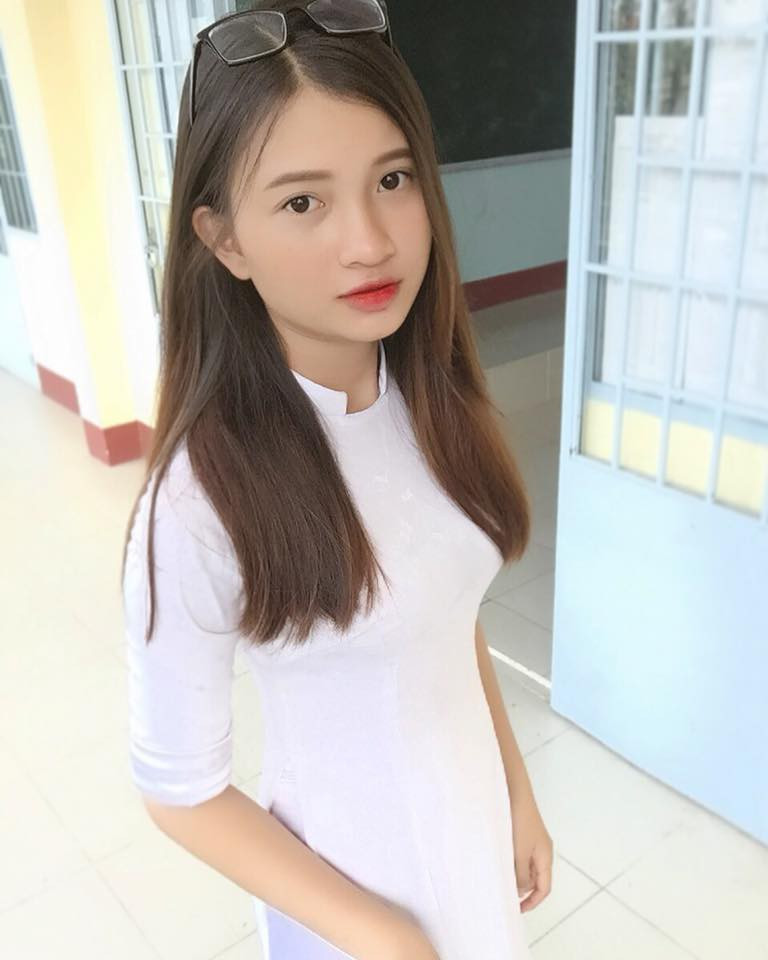 Vẻ đẹp trong sáng của nữ sinh và đa phần đều nhận được những lời khen có cánh.