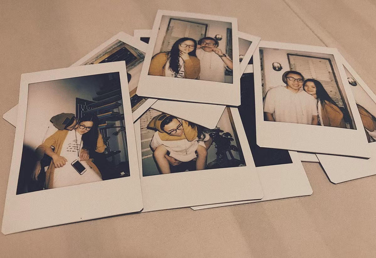 Nếu như khi mua hàng, bạn có thể dùng coupons để nhận khuyến mãi thì với love coupons của Hồng Ngọc thì cô bạn có quyền nhận những "ưu đãi" từ bạn trai ở bất kì đâu, trong mọi tình huống.