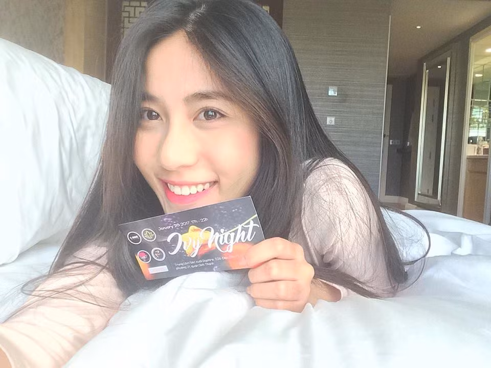 Cô gái Sài thành sở hữu nụ cười trên là gương mặt khá quen thuộc với không chỉ dân mạng mà còn với lứa tuổi teen tại Sài Gòn, đó là Phạm Thùy Linh hay còn biết tới nickname Bé Đại.