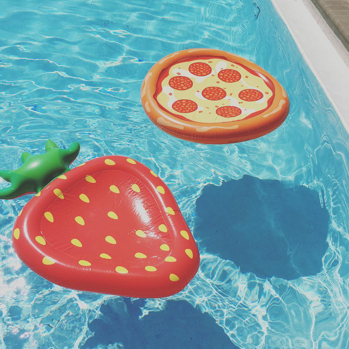 Phao bơi pizza là một trong những item xuất hiện nhiều nhất trên Instagram.