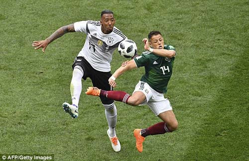 Thậm chí nhiều NHM còn chia sẻ thêm rằng: "Đây không phải là ĐKVĐ World Cup mà họ từng biết. Đây chỉ đáng là một đội bóng hạng "lông" ở trên bản đồ bóng đá thế giới. Liệu năm nay, Đức có bảo vệ được ngai vương của mình hay sau trận thua trước Mexico, họ lại giống với ĐT Pháp của World Cup 2002, ra về ngay sau khi vòng bảng kết thúc".