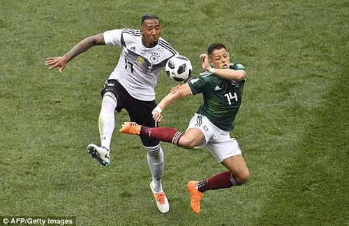 Thậm chí nhiều NHM còn chia sẻ thêm rằng: "Đây không phải là ĐKVĐ World Cup mà họ từng biết. Đây chỉ đáng là một đội bóng hạng "lông" ở trên bản đồ bóng đá thế giới. Liệu năm nay, Đức có bảo vệ được ngai vương của mình hay sau trận thua trước Mexico, họ lại giống với ĐT Pháp của World Cup 2002, ra về ngay sau khi vòng bảng kết thúc".