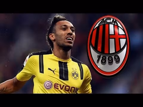 Lộ diện mục tiêu số 1 của Milan: HLV Vincenzo Montella của AC Milan xác định mục tiêu số 1 là tìm tân binh thế chỗ tiền đạo Carlos Bacca. Mục tiêu số 1 là Pierre-Emerick Aubameyang (Dortmund) và kế hoạch dự phòng là Edin Dzeko (Roma). Ảnh: Marca