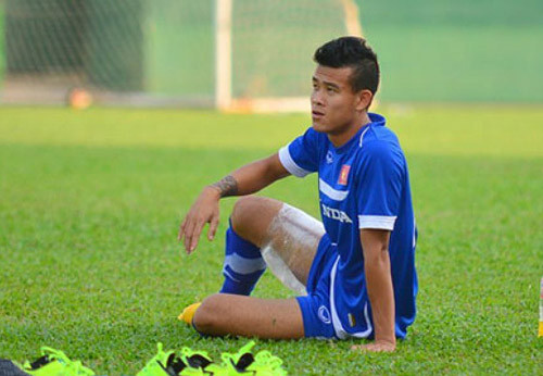 DT Viet Nam lai tiep nhan 4 benh binh moi