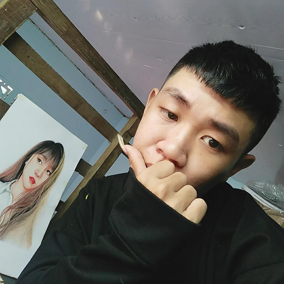 Nhưng không vì danh tiếng trước mắt mà Văn Định bỏ quên đi giấc mơ thực sự của mình là một nhà thiết kế thời trang nổi tiếng. Cậu vẫn đang nỗ lực từng ngày để có thể thực hiện được nó.