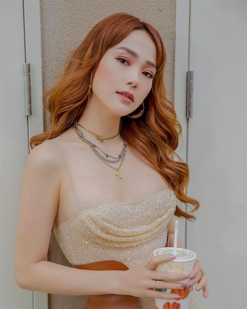 Minh Hang gap 'tai nan' khi dang tha dang chup anh o Han Quoc-Hinh-2