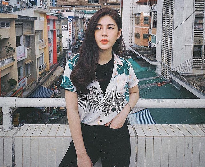 Thu Hoài từng là sinh viên ngành kinh tế nhưng bất ngờ "bẻ lái" sang nghệ thuật và đã đạt được thành công nhất định.