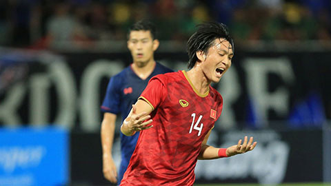 Trong bối cảnh Xuân Trường chấn thương, Huy Hùng và Đức Huy không được ra sân nhiều thì vị trí tiền vệ trung tâm nhiều khả năng thuộc về Tuấn Anh. Cầu thủ của HAGL có màn thể hiện tốt trong trận đấu với Thái Lan vào tháng 9 vừa qua.