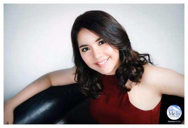 Đến với chương trình "Let Me In Thailand", Lin đã nhận được sự tư vấn nhiệt tình của các bác sĩ. Rất nhiều thứ cần thay đổi trên khuôn mặt của cô gái này, đầu tiên chính là cằm. Chính vì vậy họ đã tiến hành hàng loạt các cuộc phẫu thuật răng, hàm, mắt mũi và cuối cùng là tiêm botox để cô gái được mệnh danh "Thị Nở" phiên bản Thái Lan có nhan sắc mới.