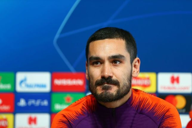 Tiền vệ Ilkay Gundogan thừa nhận rằng anh đang cân nhắc rời Man City và điểm đến rất có thể là MU.