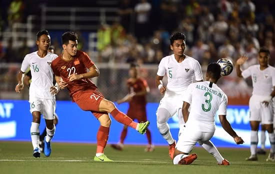 Ha guc “dai bang” Indonesia, U22 Viet Nam bat bai tai SEA Game 30-Hinh-4
