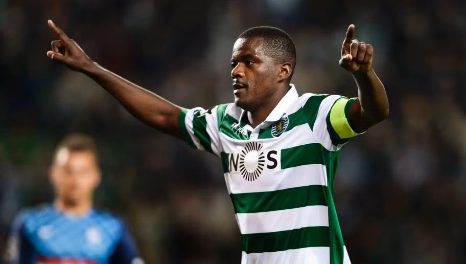 William Carvalho là một trong số những tiền vệ trẻ tuổi tài năng bậc nhất bóng đá Bồ Đào Nha. Cầu thủ này là mục tiêu săn đuổi của cả Manchester United lẫn Arsenal. Tuy vậy cho đến nay, Sporting vẫn quyết không bán "tương lai" của đội bóng.