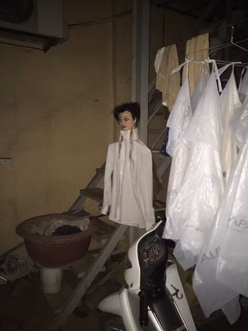 Bên cạnh đó, cư dân mạng cũng từng khoe những con búp bê, ma-nơ-canh mà chỉ cần nhìn thôi cư dân mạng cũng cảm thấy có gì đó ''sai sai''.