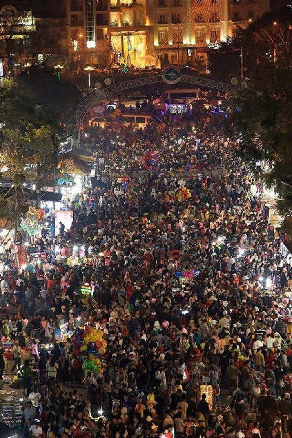 Những năm gần đây, Đà Lạt là một trong những điểm đến được nhiều du khách lựa chọn để nghỉ ngơi, thư giãn trong các dịp lễ và dịp nghỉ Giỗ tổ vừa qua cũng không ngoại lệ.