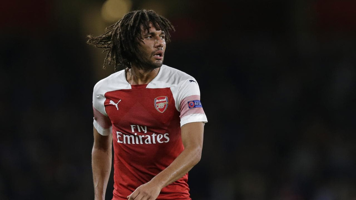 Theo tiết lộ từ Foot Mercato, Bordeaux muốn chiêu mộ tiền vệ Mohamed Elneny của Arsenal. HLV Unai Emery thông báo với Elneny rằng anh có thể tự do tìm cho mình một bến đỗ khác, cho đến khi thị trường chuyển nhượng châu Âu đóng cửa vào ngày 2/9.