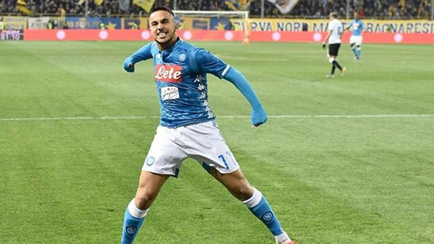 Theo nguồn tin uy tín Gianluca Di Marzio tiết lộ, CLB Nice vượt qua Cagliari và Lille trong việc giành chữ ký của Ounas theo dạng mượn một mùa cộng điều khoản mua đứt.