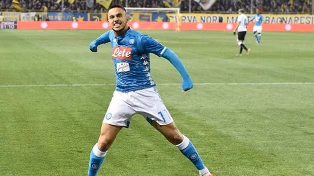 Theo nguồn tin uy tín Gianluca Di Marzio tiết lộ, CLB Nice vượt qua Cagliari và Lille trong việc giành chữ ký của Ounas theo dạng mượn một mùa cộng điều khoản mua đứt.