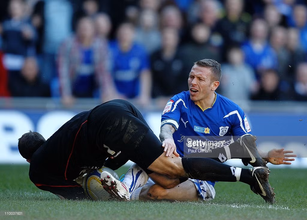 Craig Bellamy dù chẳng phải là ngôi sao xuất chúng nhưng anh vẫn đáp ứng được hai yếu tố: tài năng và dữ dội. Đặc biệt cầu thủ người xứ Wales bị xếp vào hàng nổi loạn có tiếng tại các CLB. Ảnh: Getty Images