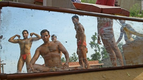 La lung ngoi lang toan dan ong 6 mui-Hinh-3