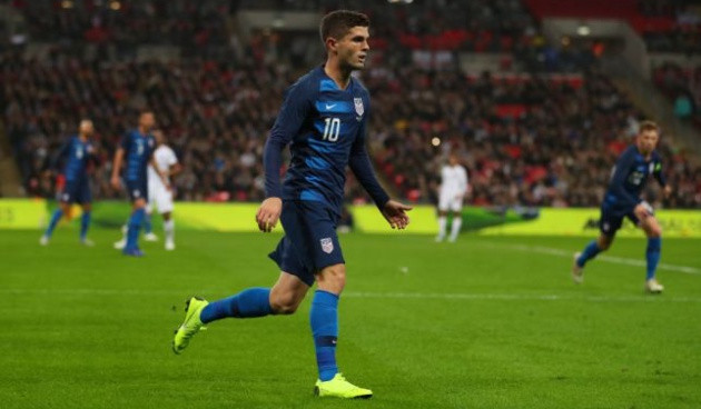 Christian Pulisic đã tiết lộ về thời điểm anh sẽ đàm phán tương lai với CLB và điều này khiến Chelsea và Liverpool vui mừng.