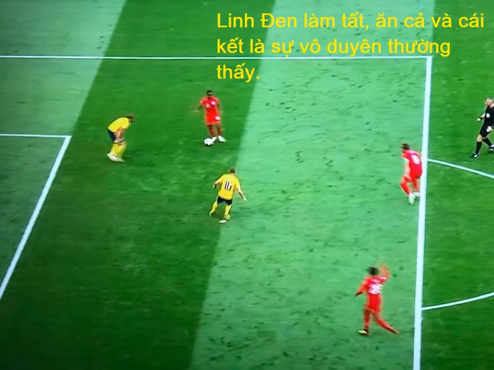 Sterling tỏ ra tham lam trong tình huống bóng.