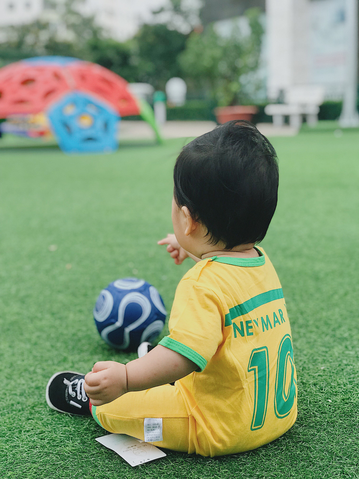 Những bức ảnh của "nhóc tỳ" hóa thân thành các siêu sao World Cup đang gây sốt trên mạng xã hội.