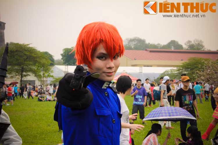 Các bạn trẻ khi tới tham gia lễ hội đều đã ghi lại cho mình những bức ảnh với những nhân vật Cosplay này.
