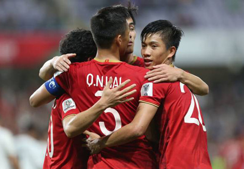 Vao vong 1/8, doi tuyen Viet Nam gap nhanh dau 