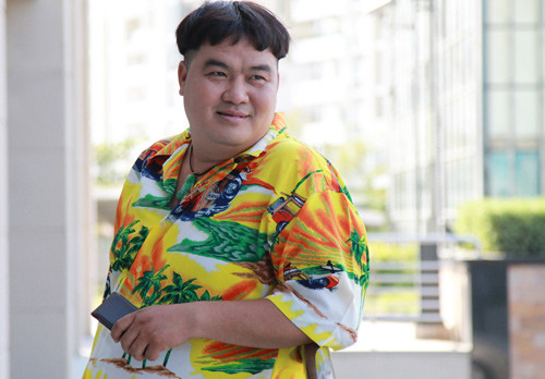 Mới đây, nghệ sĩ Hoàng Mập cũng sử dụng mái đầu kiểu "ngố tàu" này để mang lại tiếng cười cho các khán giả.