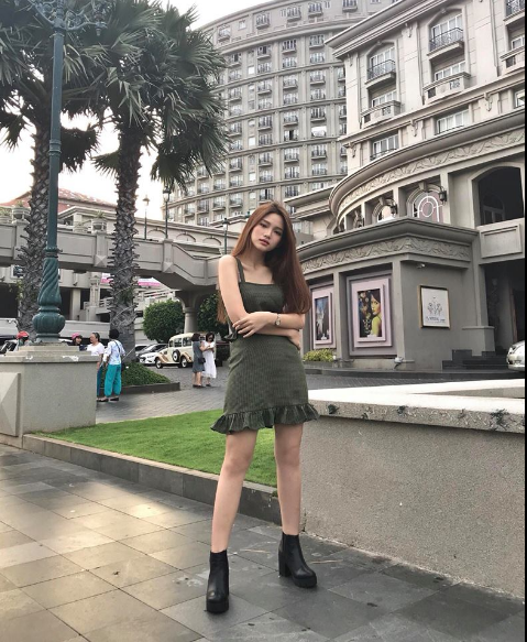 Trâm Anh cũng xác định bản thân chỉ là một hiện tượng nổi lên một thời gian ngắn, rồi cũng sẽ đến lúc bị lãng quên. Nên cô muốn trau dồi bản thân và trải nghiệm thật nhiều để vững vàng hơn trong tương lai.