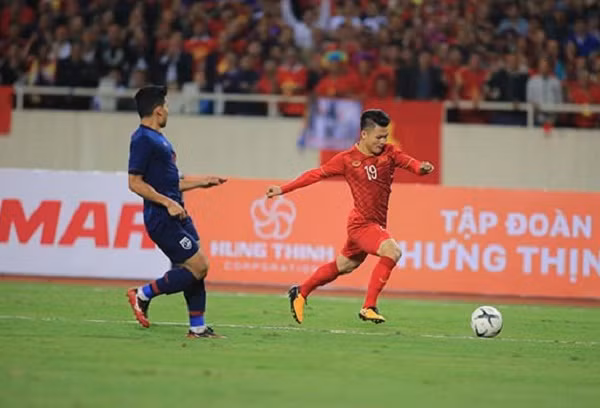 Bi trong tai xu ep, doi tuyen Viet Nam hoa tiec nuoi Thai Lan-Hinh-6