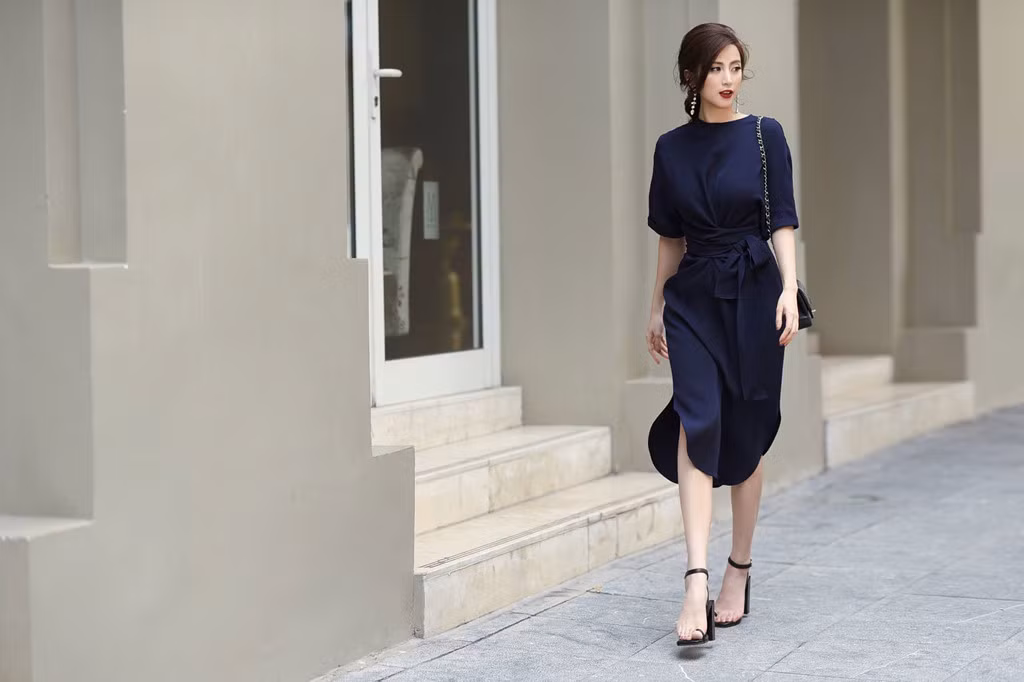 Giống như một số hot girl đời đầu, Ngọc Anh đã lập gia đình và trở thành bà mẹ 2 con. Kinh doanh thời trang là công việc chính của cô hiện nay. Với vóc dáng thanh mảnh cùng thần thái sang trọng, Ngọc Anh hiện là người mẫu cho vài thương hiệu thời trang nổi tiếng.