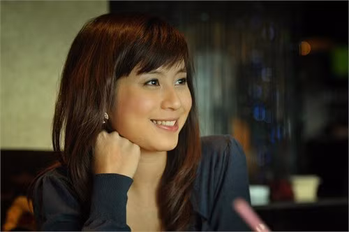 Nguyễn Thị Ngọc Anh là cái tên thứ hai phải kể tới trong danh sách những hot girl chạm ngưỡng 30. Cô từng nổi đình đám nhờ đăng quang Miss Audition năm 2006. Tuy nhiên, quyết định kết hôn năm 19 tuổi khiến cô xuất hiện ít hơn tại các sự kiện giải trí hay show chụp hình.